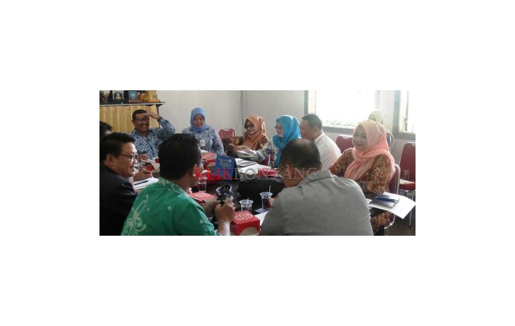 Pansus KTR: Reklame Rokok Bakal Dihapus