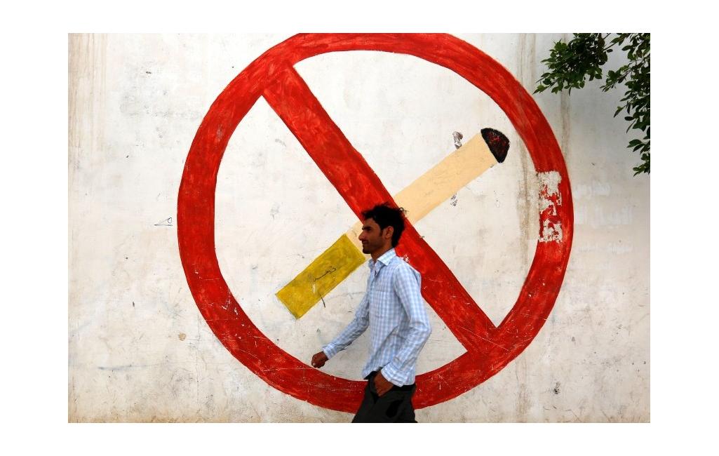 Jokowi Diminta Segera Lindungi Anak-Anak dari Rokok