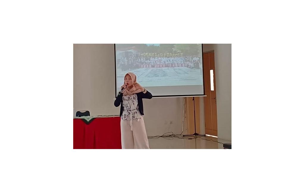 Edukasi Kampanye #pilihbicara di Padang