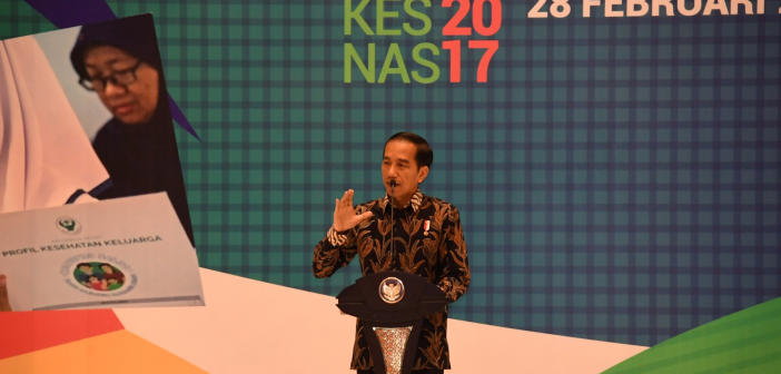 Presiden: Jangan Sampai Ada Uang Dipakai untuk Beli Rokok